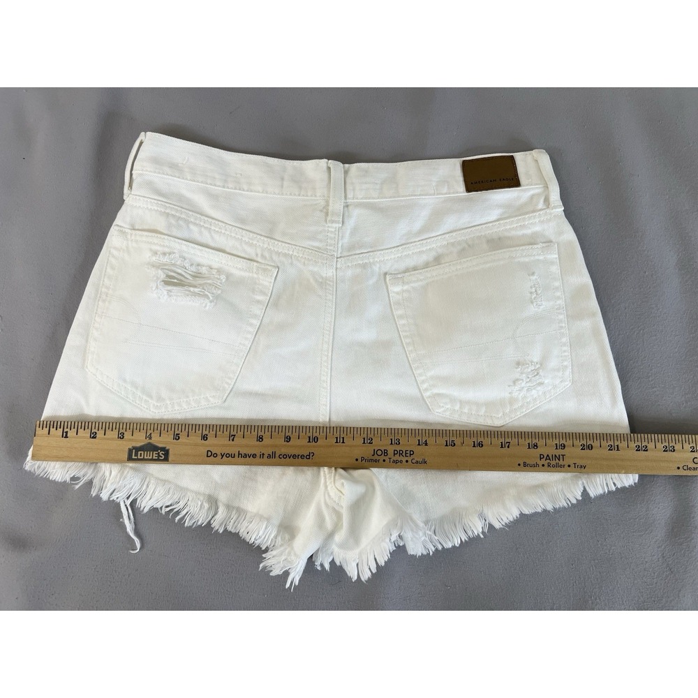 American Eagle Festival High Rise MIDI Jean Shorts White Ripped Distressed Sz 10 - Picture 6 of 8